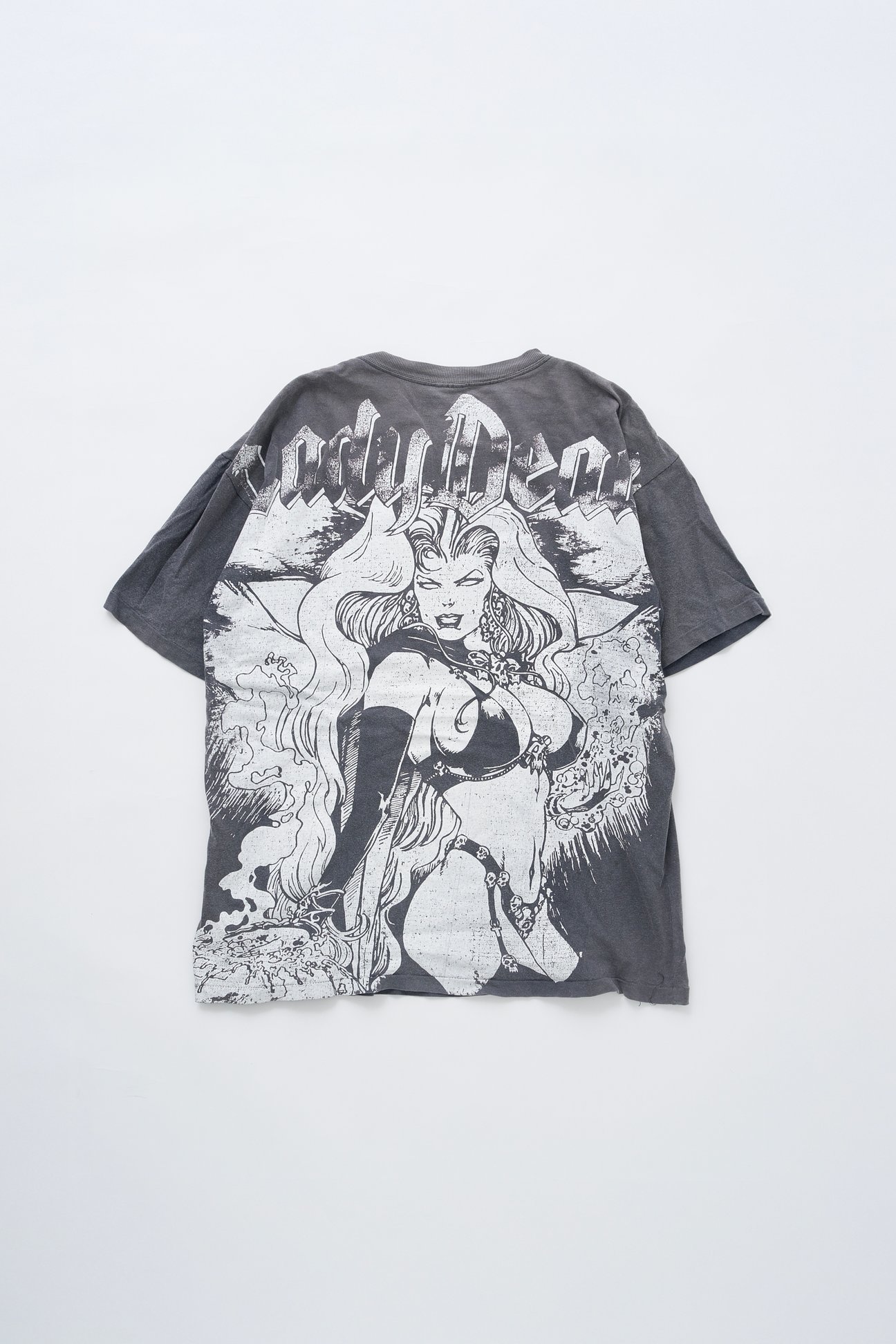 「レディ・デス（Lady Death）」Tシャツ