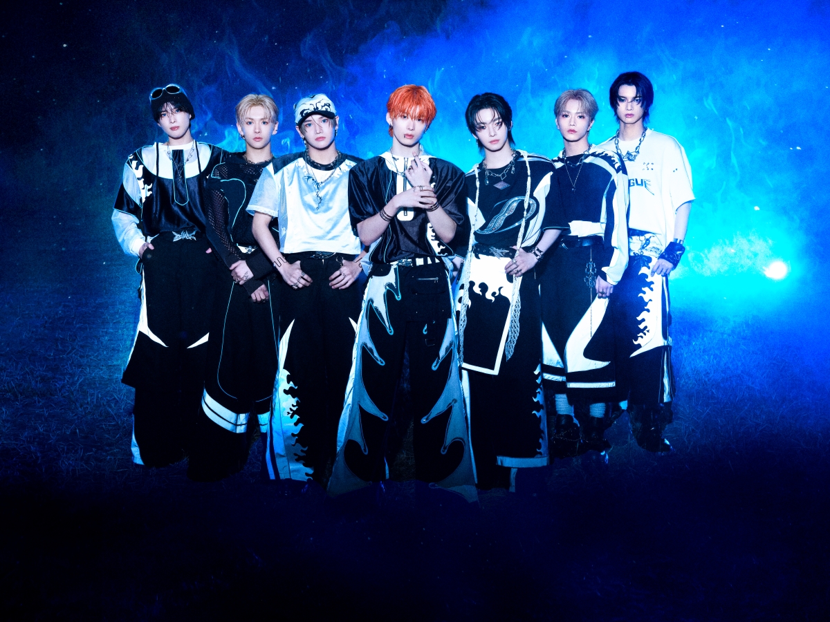 【aoen】HYBEのレーベルが手掛ける新世代J-POPボーイズグループ 6月11日（水） Debut Single「青い太陽 (The Blue Sun)」Concept Photo [#Night]公開！　”やんちゃクール”に世界で一番熱い青い炎を燃やす　キーアイテムとなるヨーヨーも登場