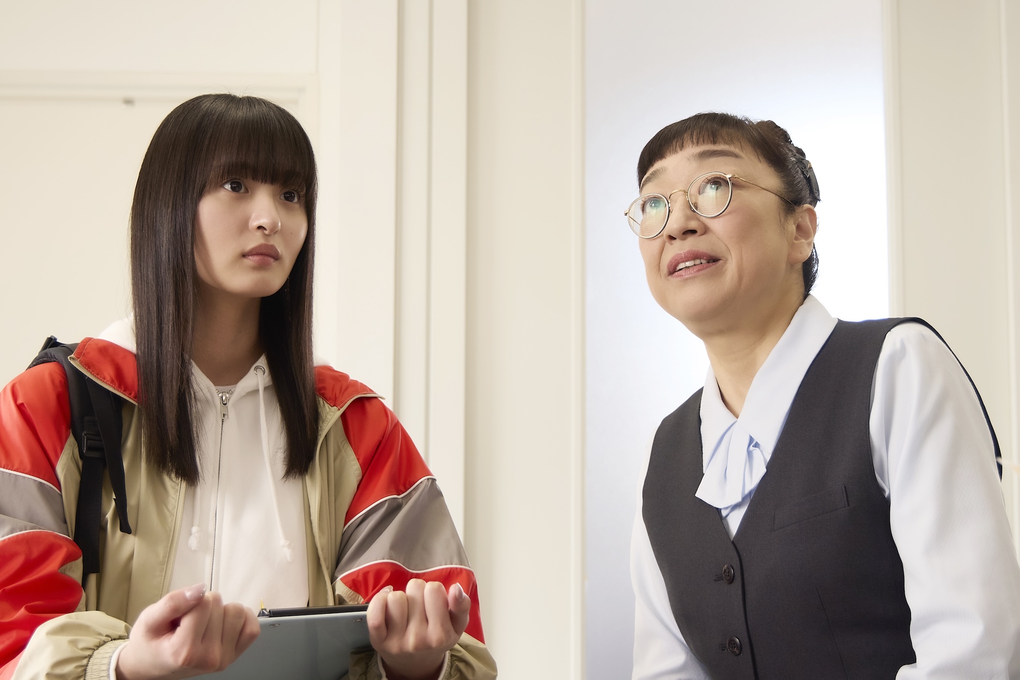 遠藤さくら、山野海