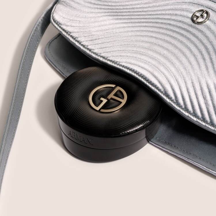 「ルミナス シルク プリマ グロー」全4色 各12,540円(編集部調べ)<新製品>