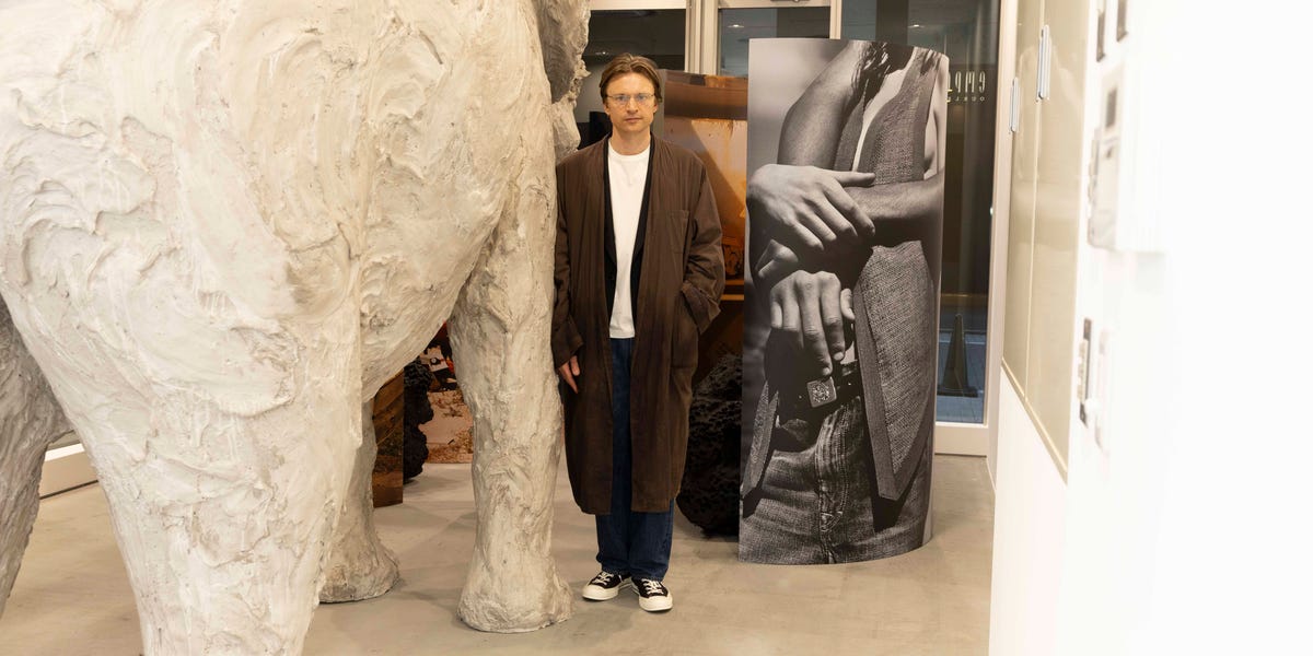 アワー レガシーとエンポリオ アルマーニのサステナブルな協業とは:ヨックム・ハリンが語る、長く愛される服づくり アワー レガシーとエンポリオ アルマーニのサステナブルな協業とは:ヨックム・ハリンが語る、長く愛される服づくり