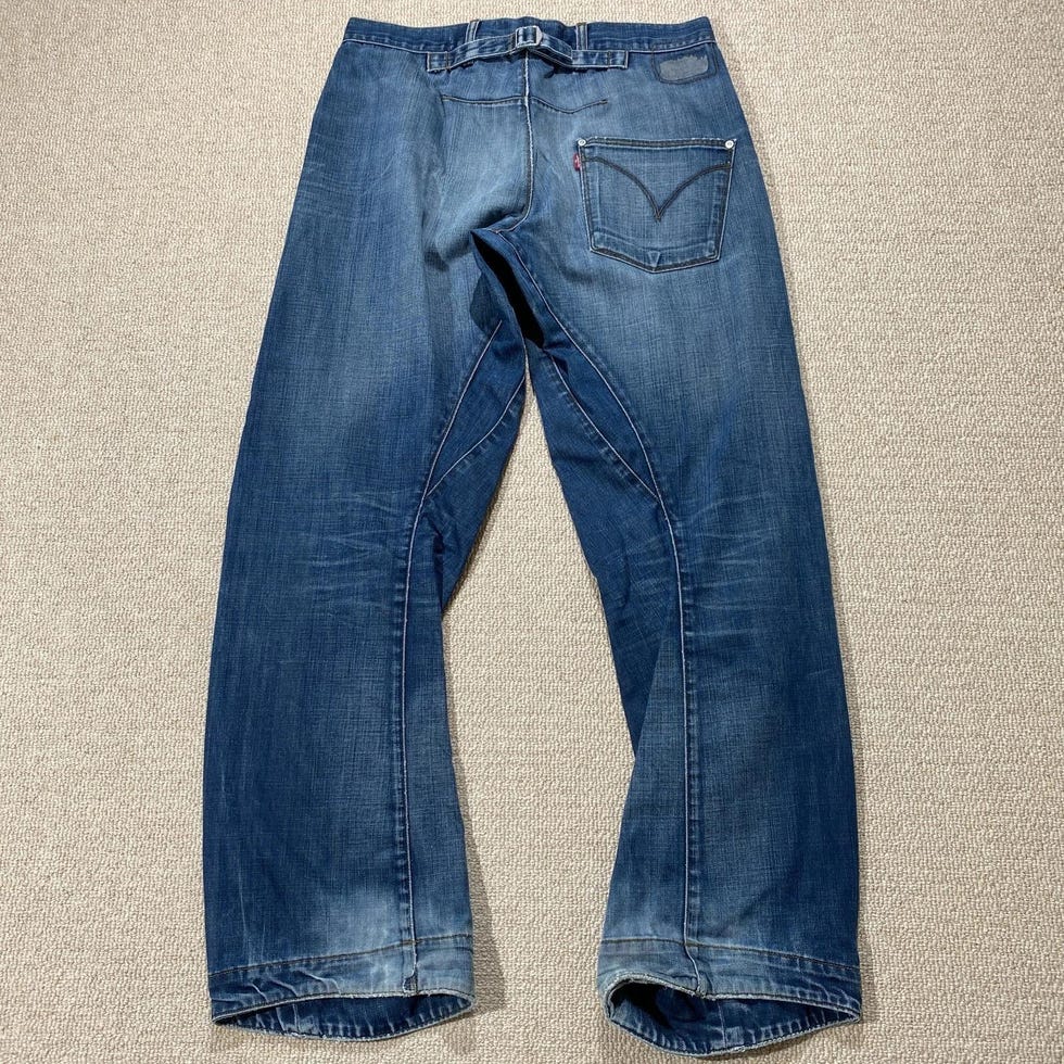 Engineered Twisted Denim 10th Anniversary Buckle Back 