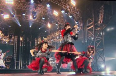 BABYMETAL、日本人アーティスト史上初の快挙！約2万人を動員するロンドン・O2アリーナ単独公演をソールドアウトで完遂！ロサンゼルス・INTUIT DOMEでの単独公演も発表【オフィシャルレポー