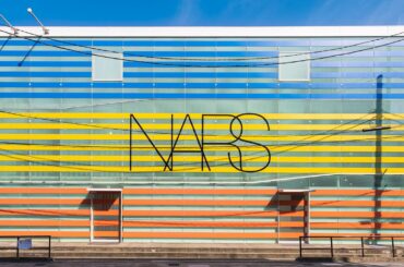 NARS初の大型ポップアップイベントに百田夏菜やCharaなど著名人が来場 | Vogue Japan