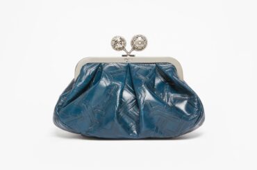 ウィークエンド マックスマーラ「パスティチーノ」新作バッグ、スペインの上質レザー×メタル輝く留め具 - ファッションプレス