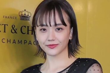 『子宮恋愛』での演技が話題呼んだ松井愛莉“農業に挑戦”で見せた抜群のスタイルにファン大絶賛