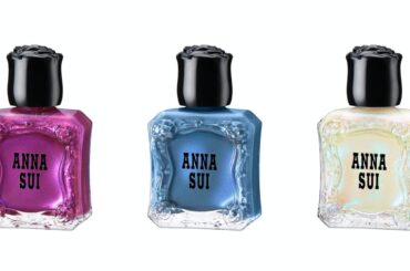 「アナ スイ」のネイルカラーに限定色が登場　クリアボトルで10色を展開