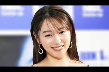 【桜井日奈子が魅せた大人の夏コーデ🖤】美しい黒髪ロング＆後ろ姿に「超カワイイ！」の声殺到✨