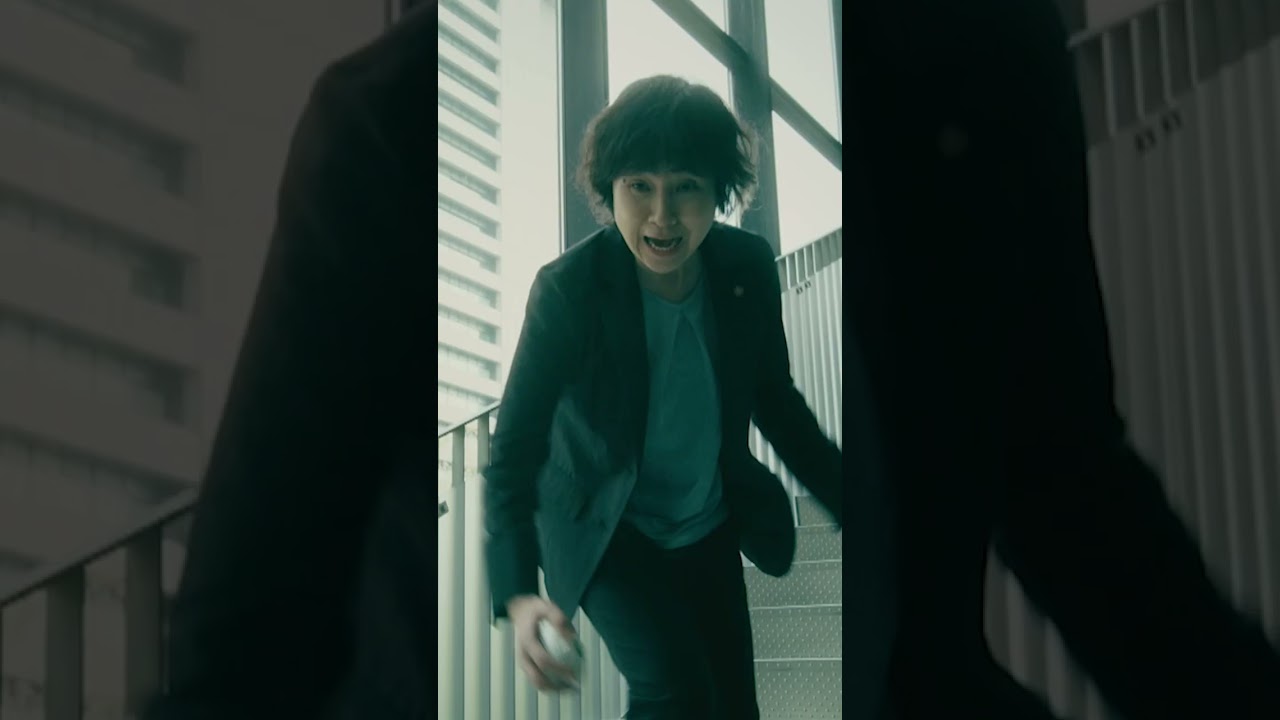 #恋は闇 💙第5話より🧡  キュンは突然に…💓 −− 完全に乙女な顔な、夏代ちゃん😍正聖、ナイスキャッチ👍🍙 #志尊淳#岸井ゆきの#白洲迅#望月歩#猫背椿#こいやみ#日テレ#shorts #恋は闇 💙第5話より🧡  キュンは突然に…💓 −− 完全に乙女な顔な、夏代ちゃん😍正聖、ナイスキャッチ👍🍙 #志尊淳#岸井ゆきの#白洲迅#望月歩#猫背椿#こいやみ#日テレ#shorts