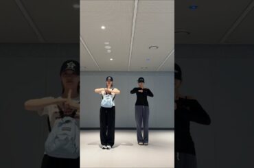 りお と にな の れんしゅう🤜🫷 #MAKO #RIO #NINA #NiziU #ニジュー #니쥬 #WithU