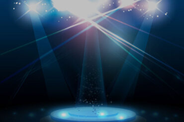 国分太一が「だ～れだ」　ド派手ファッション着こなす人物に注目「今日も豪快に笑ってそう」「これが似合うのは、1人しか…」 | ORICON NEWS | 国内海外のニュース