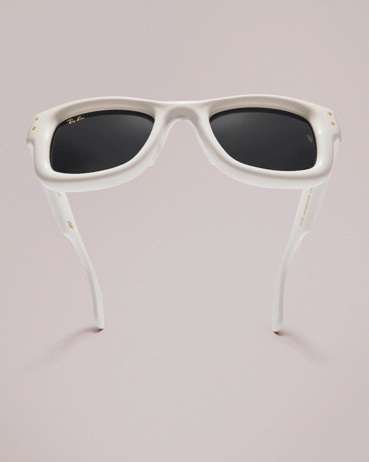 レイバン「ウェイファーラー パファー」30,800円