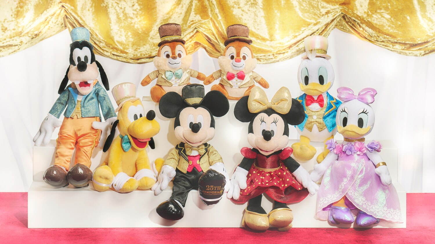 ミッキーマウス・ミニーマウス・ドナルドダック・デイジーダック・グーフィー・プルート ぬいぐるみ 各3,900円
チップ・デール ぬいぐるみ 各3,600円