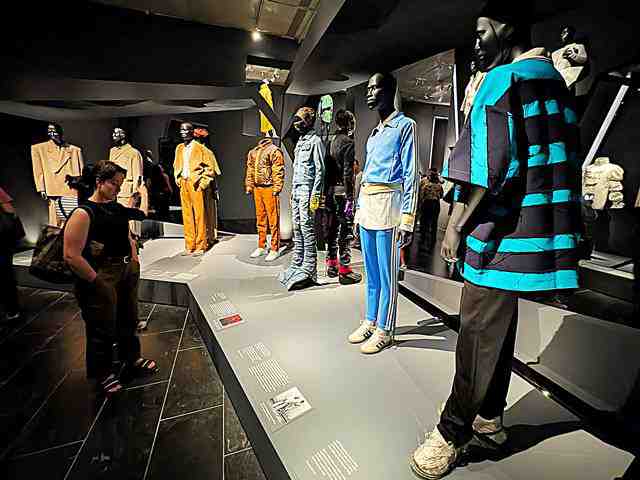 Met Fashion Exhibit Black Dandyism Cool