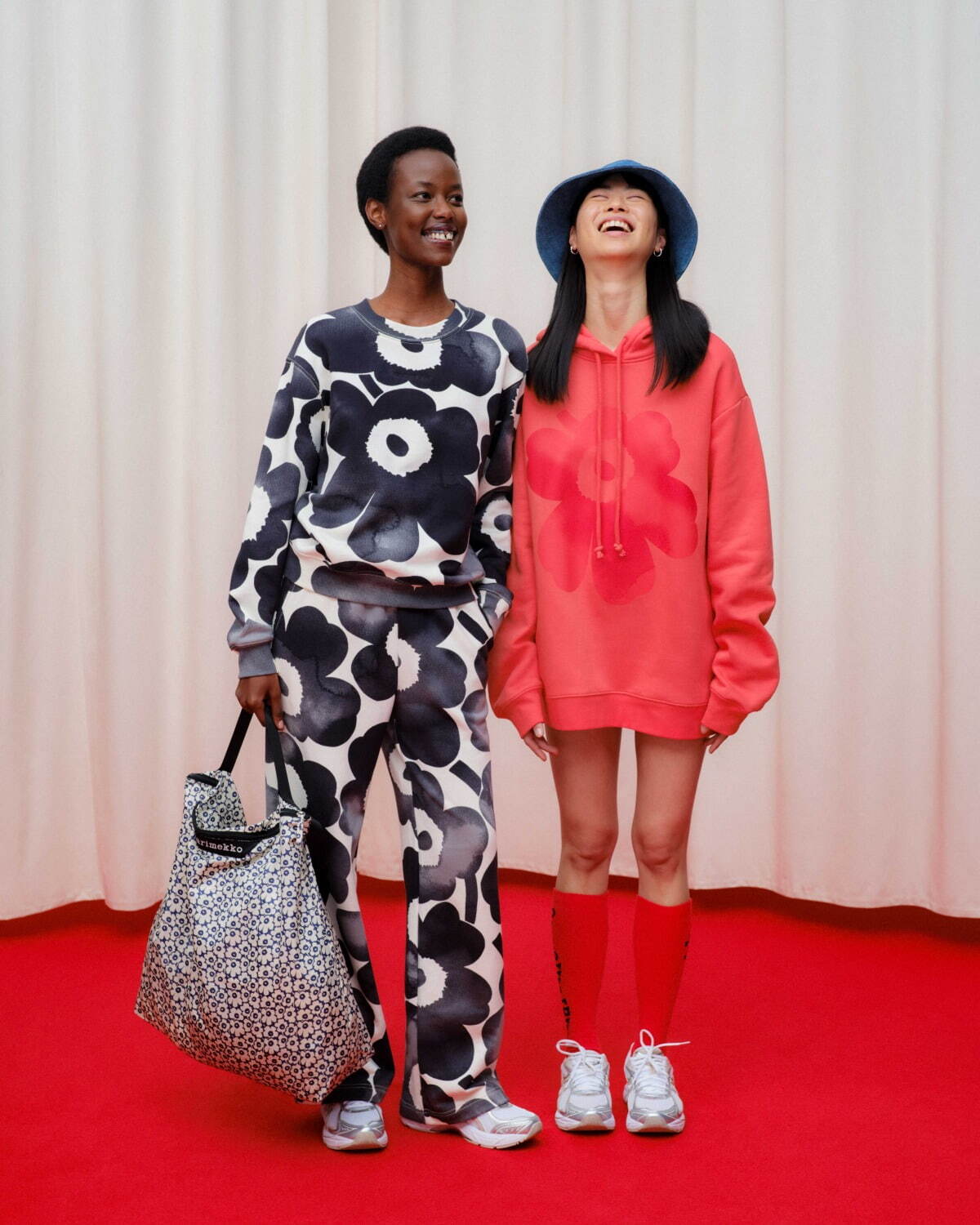 ウニッコ スウェット 47,300円、ウニッコ スウェットパンツ 39,600円、ウニッコ フーディ 56,100円※8月中旬発売予定