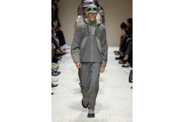 EMPORIO ARMANI -Men's- 2026年春夏コレクション | ミラノ | 画像98枚