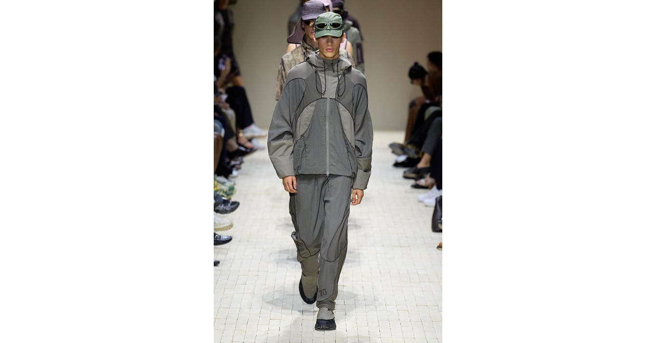 EMPORIO ARMANI -Men’s- 2026年春夏コレクション | ミラノ | 画像98枚 EMPORIO ARMANI -Men's- 2026年春夏コレクション | ミラノ | 画像98枚