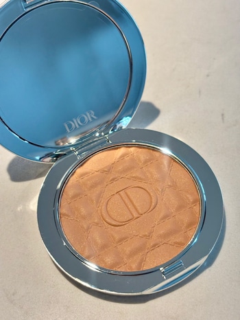 日本未発売【DIOR（ディオール）】のブロンザーは「おしゃれ顔」になれる名品。海外旅行のお土産にもぴったり！_img2