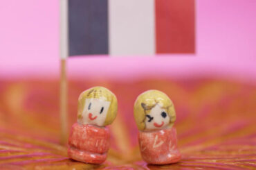 レ・ロマネスク、6年ぶりニューアルバムから先行シングル「ガレット・デ・ロワ」｜THE MAGAZINE