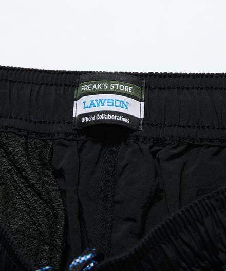 フリークス ストアとローソンのコラボ広告