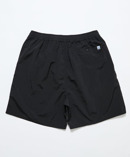 フリークス ストアとローソンのコラボ広告