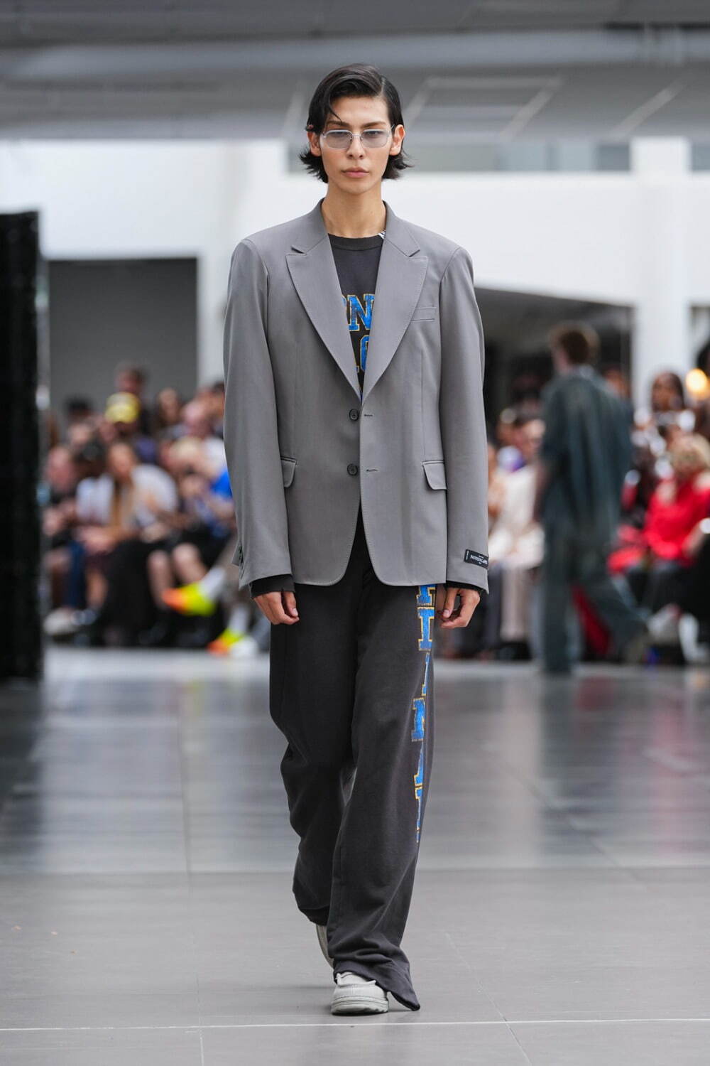 メゾン ミハラヤスヒロ 2026年春夏コレクション、軽妙な遊び心｜写真14