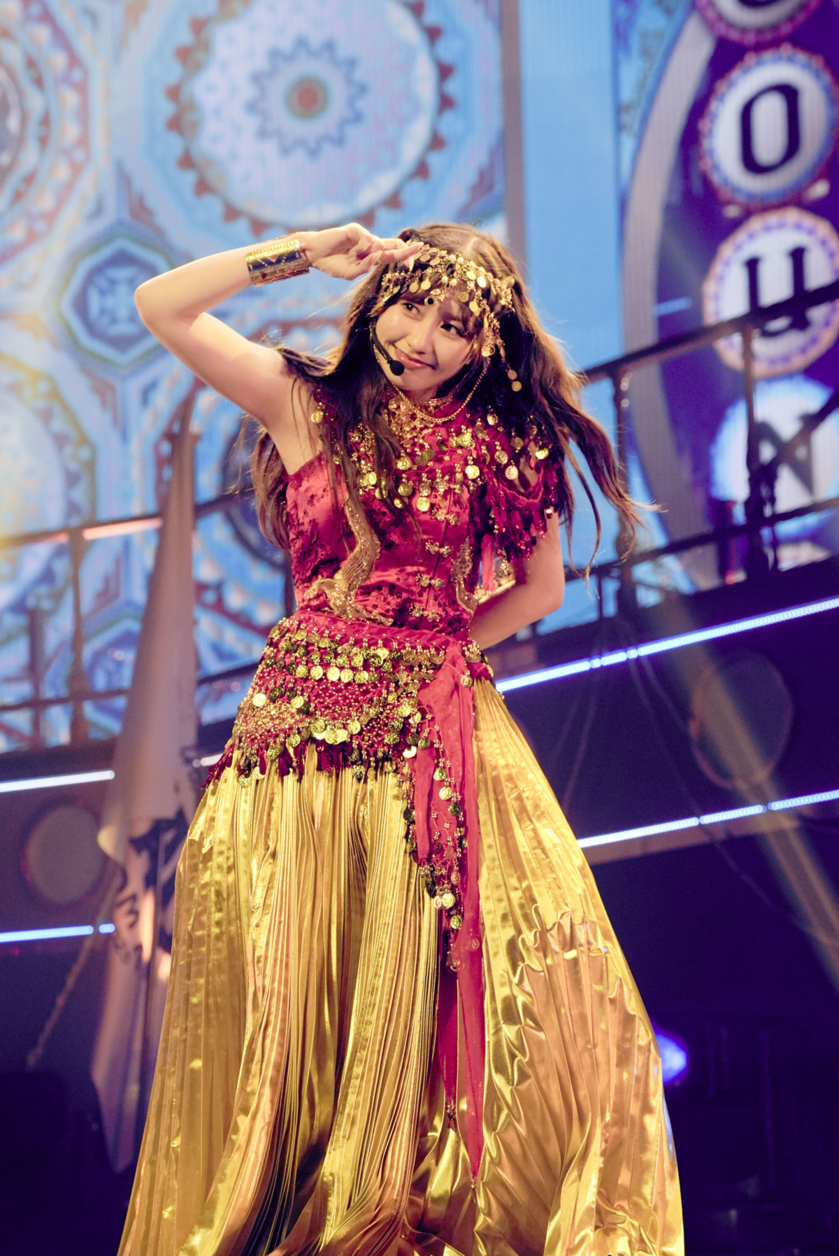 ももクロ・佐々木彩夏がTOKYO GARDEN THEATERでソロコンサートを開催。10回目となる今回のコンセプトは「豪華客船による世界一周旅行」。ソロ曲のみならず、ももクロ楽曲や過去の客演曲など多数披露。進化し続けるソロアイドル佐々木彩夏の集大成的なライブに！