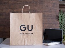 「昨年の服、なんか違う」→【GU】へダッシュ！ 大人が新調したい♡「黒アイテム」