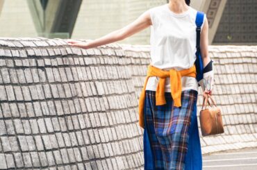 猛暑の夏、ノースリーブ×リネンスカートが最強に可愛い！【FUDGE 7月号連動企画-エミリーの1ヶ月留学記 | DAY 12】 | FUDGE FRIEND | ファッション