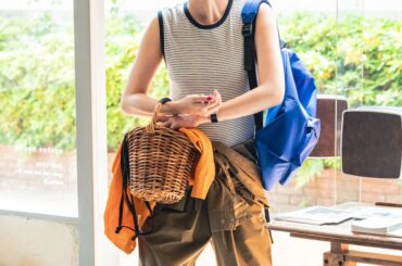 冷房＆猛暑対策に！ジャンプスーツは体温調節ができる優れもの【FUDGE 7月号連動企画-エミリーの1ヶ月留学記 | DAY 14】 | FUDGE FRIEND | ファッション