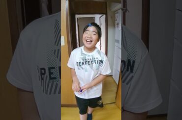 わらうともあき