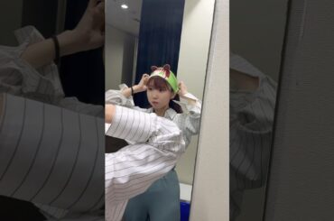 #りすつあー10 新グッズのヘアバンドをさきさまにつけてもらいました🐿️💚ヘドバンしたら目立てます✨(するタイミングない)#i_Ris #山北早紀 #アイドル#グッズ #ライブ