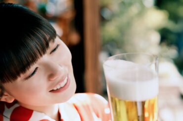 スタイルフリー CM  「脂！米！生！」篇　６秒 バナナマン 齋藤飛鳥