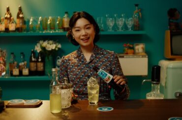 ビアボール『夏のスナック琴に、ようこそ』篇 15秒 古川琴音 サントリー