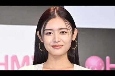 古畑星夏、胸元ざっくり水着姿に反響「圧巻スタイル」「引き締まってて美しい」