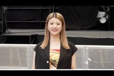 馬場ふみか、幸せマイルールは「美味しいご飯」　スカーフをインナーに上級者コーデ