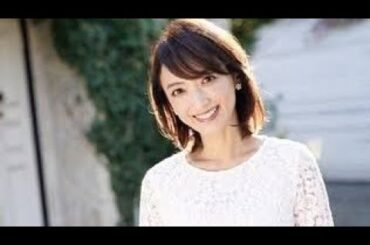 「パビリオンから来た？」〝奇跡の50代〟望月理恵の奇抜衣装に反響「どこの王妃？」「五輪入場行進みたい」「顔小さっ」