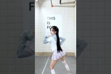 #MINA is STONE COLD… and we’re obsessed. ❄️ #TWICE #트와이스 #미나