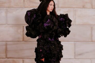 LVMH、ファッションブランド「マーク・ジェイコブス」売却交渉中 - FashionNetwork 日本