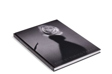 高木由利子のレンズが捉える、ディオールという“記憶の衣”──写真集『Dior by Yuriko Takagi』が2025年9月に刊行 | FASHION