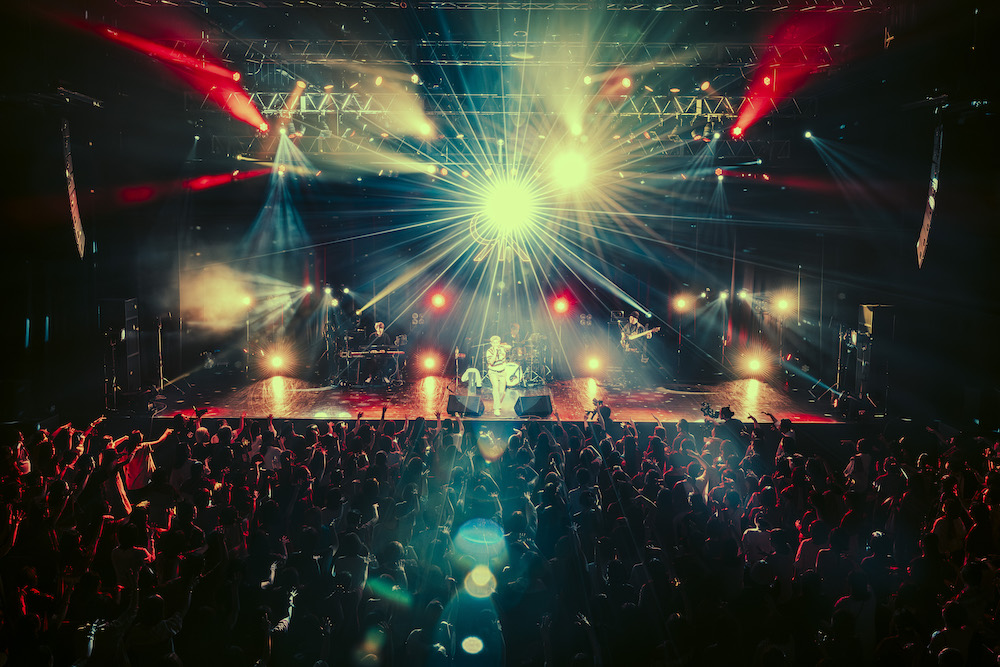 『REIKO 1st One-man Tour "Love you deeper"』より／撮影＝Ray Otabe