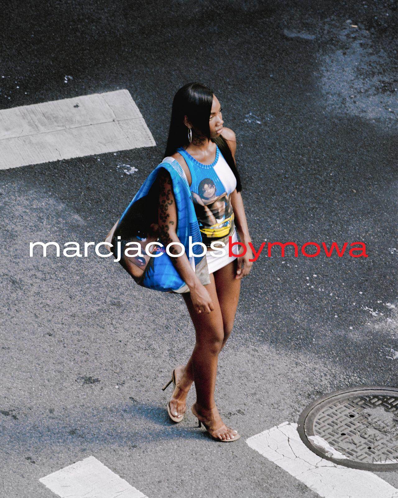 マーク ジェイコブス“ニューヨークの街並み柄”バッグ＆人形フープピアス、モワローラとコラボ｜写真4