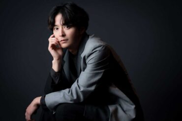 主演ミュージカル『ある男』への思いやプライベートを語った小池徹平【写真：藤岡雅樹】