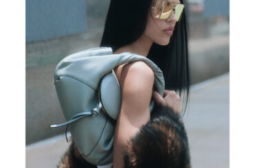 FENDI創業100周年を記念して伝説のアイコンバッグ“FENDI Spy”がカムバック！ - NYLON JAPAN