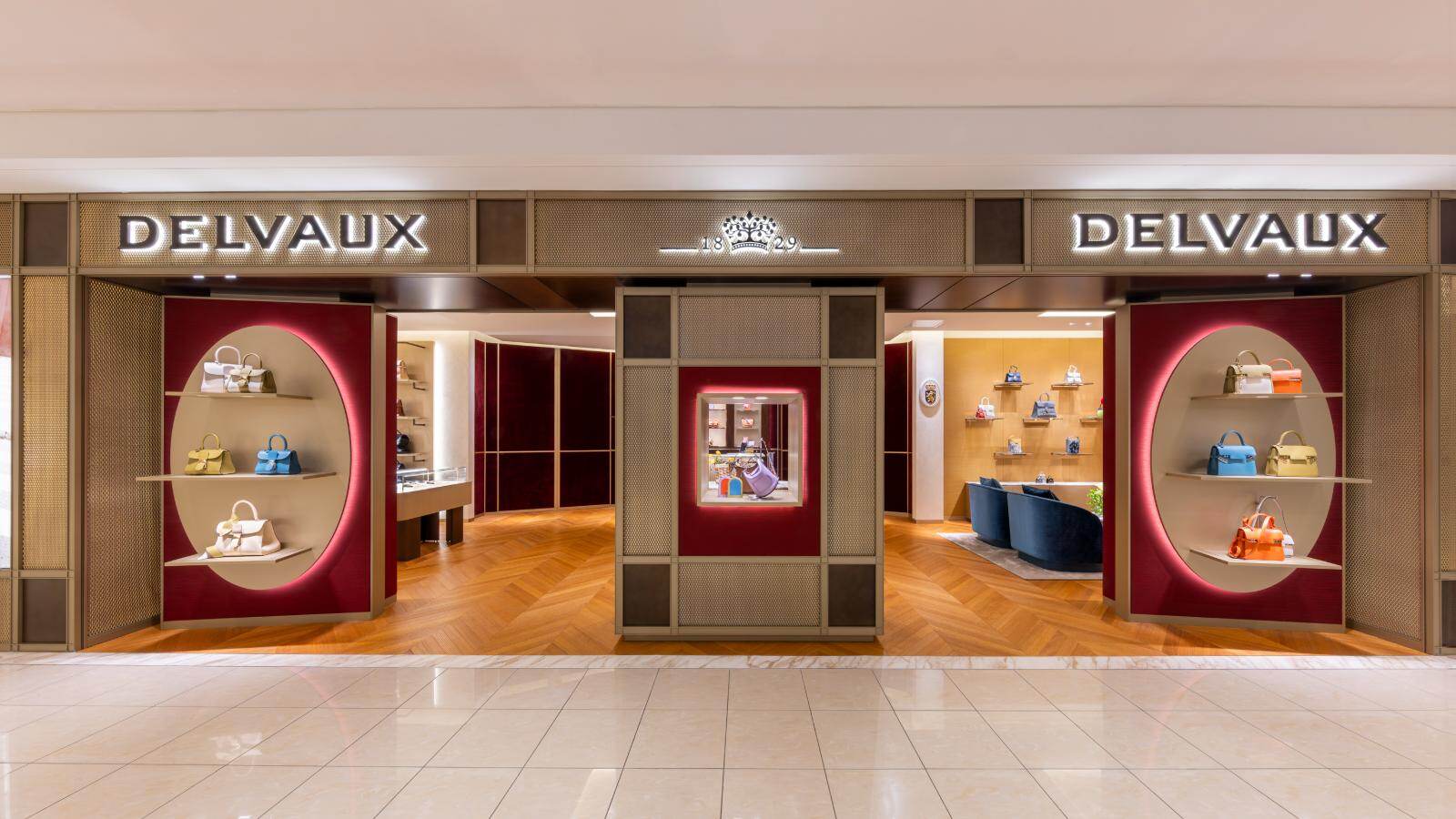 デルヴォー“キウイ”色のブリヨン＆タンペートバッグ、九州初ブティック・岩田屋本店で先行発売｜写真3