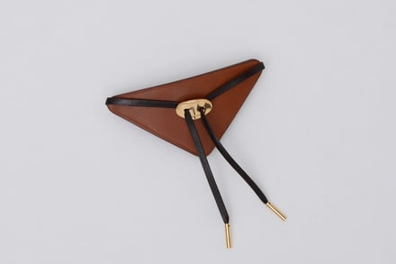 x ED ROBERT JUDSON TRIANGLE BARETTE