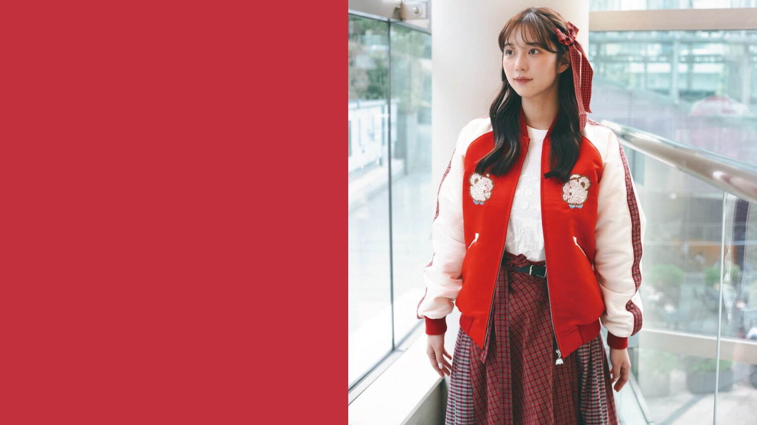 ファミちゃんとリンゴの木のスカジャン 165,000円