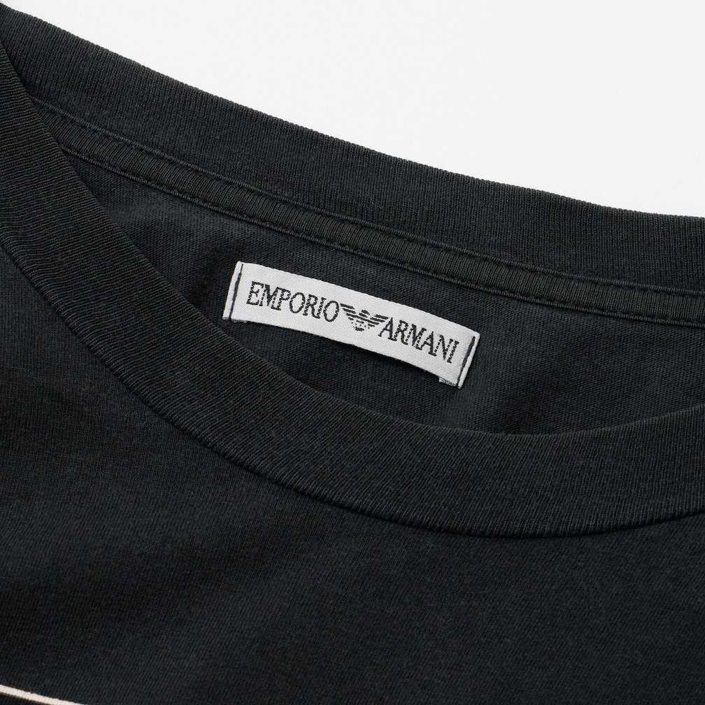 エンポリオ アルマーニ フォトTシャツ