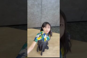 ミニサイズの #みゆたん と巨人 #わかちー って絵面おもろすぎません？？？#わかくぼ 🧡❤️ #久保田未夢 (157.5cm) #若井友希 (146cm)#i_Ris #fyp