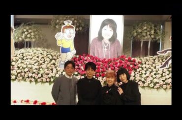声優、小原乃梨子さんお別れの会に関係者約250人が参列　のび太やドロンジョのパネル飾られ